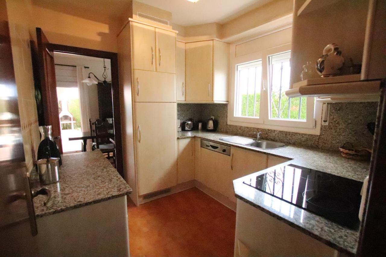 Planta Baja, Primera Linea, Playa, Jardin Privado, Ardiaca, Cambrils, Apartamento Jacqueline Екстериор снимка