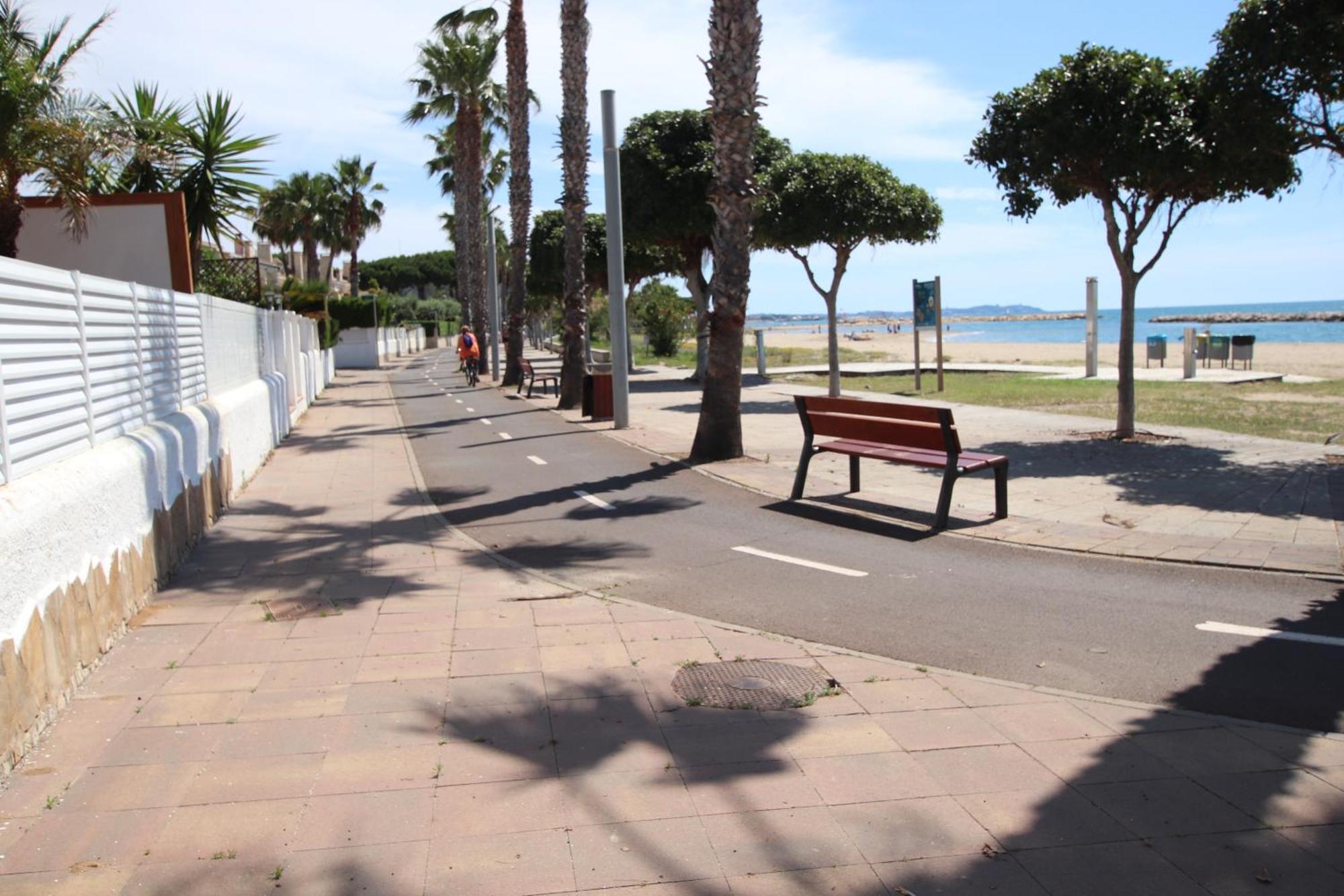 Planta Baja, Primera Linea, Playa, Jardin Privado, Ardiaca, Cambrils, Apartamento Jacqueline Екстериор снимка